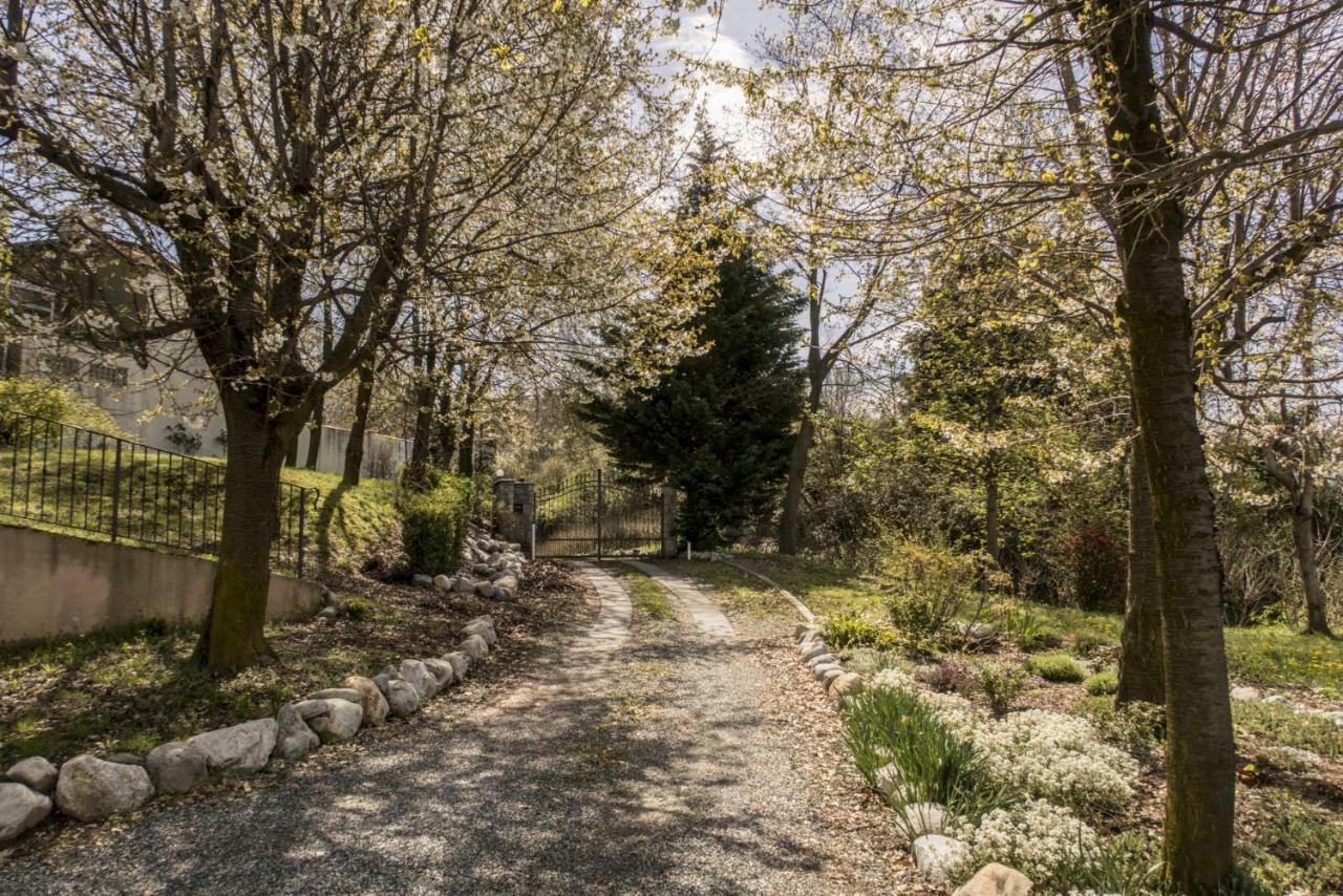 B&B Il Mirtillo Moncrivello Екстериор снимка
